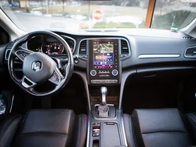 Gebraucht Renault Mégane GrandTour Bose Edition 150 PS (110 kW) 2020 Schwarz Kombi