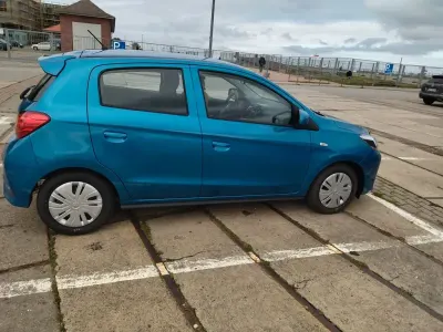 Gebraucht Mitsubishi Space Star Select 71 PS (52 kW) 2023 Blau Kleinwagen