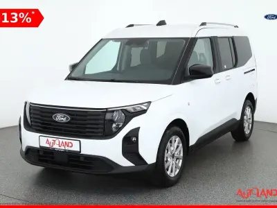 Neu Ford Tourneo Courier Titanium 125 PS (91 kW) 2026 Weiß Van / Kleinbus