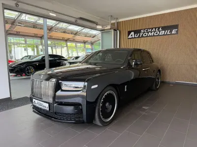Gebraucht Rolls Royce Phantom 571 PS (419 kW) 2024 Schwarz Limousine