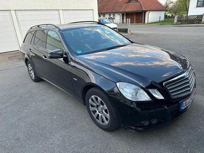 Second-hand Mercedes 220 170 CP (125 kW) 2010 Berlinǎ