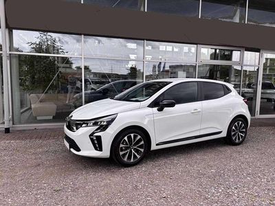 Neu Mitsubishi Colt Plus 67 PS (49 kW) 2025 Weiß Limousine