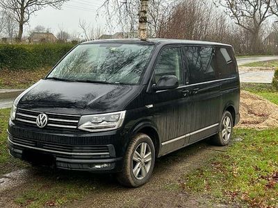 Gebraucht VW Multivan Generation Six 150 PS (110 kW) 2015 Schwarz Van