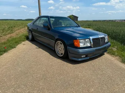 Gebraucht Mercedes 300 AMG 220 PS (161 kW) 1989 Blau Coupé
