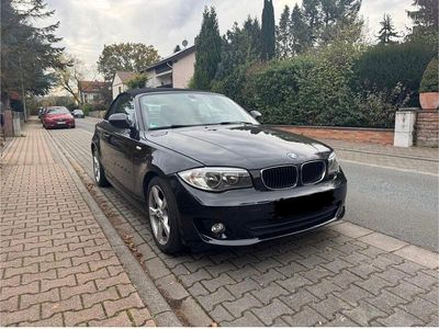 Gebraucht BMW 118 Sport Line 143 PS (105 kW) 2014 Schwarz Kleinwagen