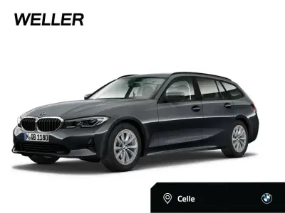 Gebraucht BMW 330 Sport Line 258 PS (189 kW) 2022 Grau Kombi