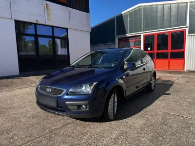 Gebraucht Ford Focus Sport 101 PS (74 kW) 2005 Blau Limousine