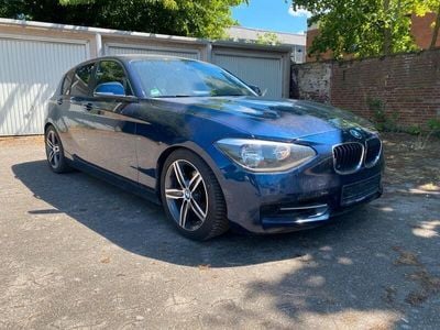 BMW 120