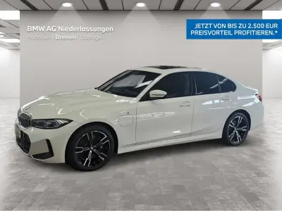 Gebraucht BMW 330 M Sport 292 PS (214 kW) 2025 Weiß Limousine