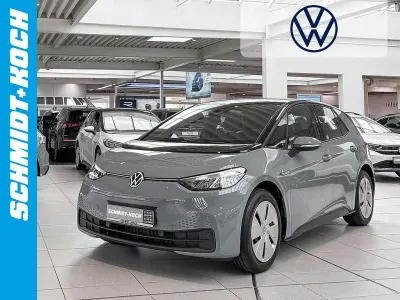Gebraucht VW ID.3 Pure 110 kW (150 PS) 2022 Mondsteingrau (grau) Kleinwagen