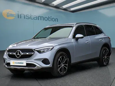 Gebraucht Mercedes GLC200 204 PS (150 kW) 2025 Silber SUV