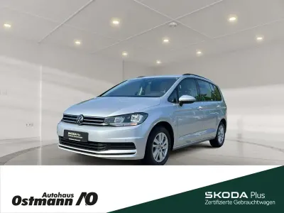 Gebraucht VW Touran Comfortline 150 PS (110 kW) 2023 Reflexsilber metallic Van / Kleinbus