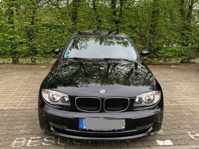 gebraucht BMW 116 i - 5 Türer (8-fach Bereift)