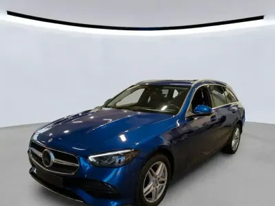 Gebraucht Mercedes C300e Avantgarde 313 PS (230 kW) 2024 Blau Limousine