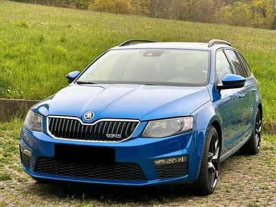 Gebraucht Skoda Octavia RS 220 PS (161 kW) 2016 Blau Kleinwagen