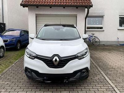 Gebraucht Renault Kadjar Life 131 PS (96 kW) 2015 Weiß SUV