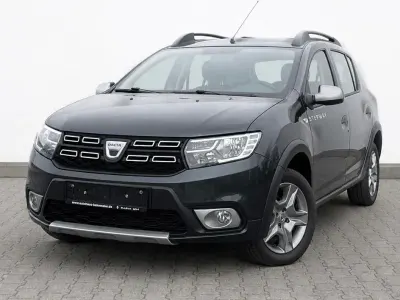 Gebraucht Dacia Logan MCV Stepway 90 PS (66 kW) 2018 Schwarz Kombi