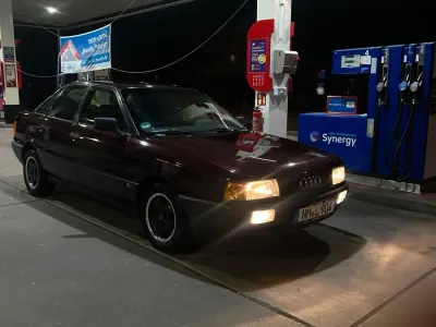Gebraucht Audi 80 90 PS (66 kW) 1991 Rot Limousine