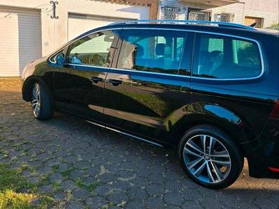 Schwarz Gebraucht 2019 Seat Alhambra FR-Line Van / Kleinbus | 26.845 € (Etwas zu teuer)