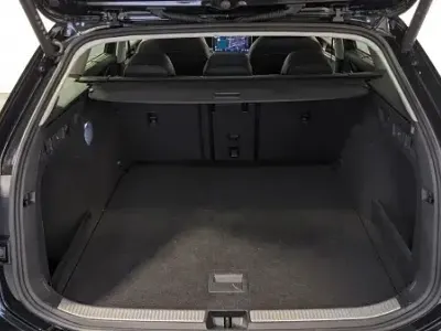 Gebraucht VW Passat Elegance 150 PS (110 kW) 2025 Schwarz metallic Kombi