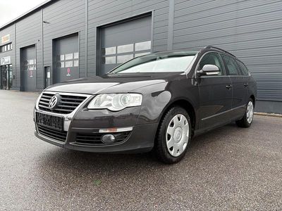 Gebraucht VW Passat 122 PS (89 kW) 2009 Braun Kombi