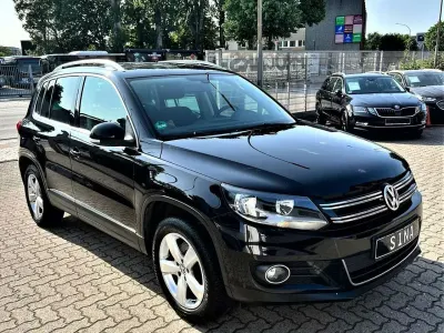 Gebraucht VW Tiguan LOUNGE 150 PS (110 kW) 2015 Schwarz SUV