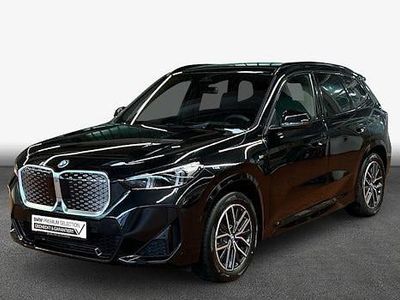 Neu BMW iX1 M Sport 230 kW (313 PS) 2025 Saphirschwarz metallic SUV