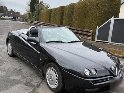 Gebraucht Alfa Romeo Spider 150 PS (110 kW) 2002 Schwarz Cabrio