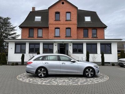 Gebraucht Mercedes C220 Business 220 PS (161 kW) 2022 Silber Limousine