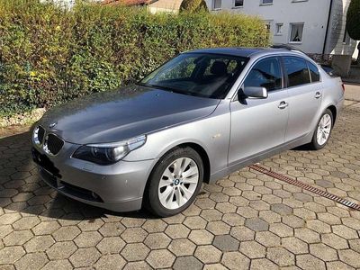 BMW 523
