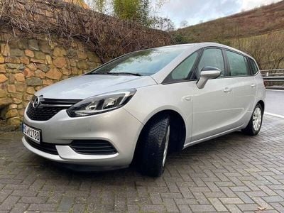 Gebraucht Opel Zafira Tourer 140 PS (102 kW) 2016 Silber Van / Kleinbus