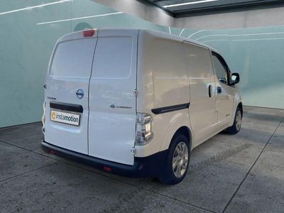 Nissan e-NV200
