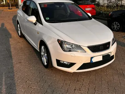 Gebraucht Seat Ibiza FR 110 PS (80 kW) 2015 Weiß Kleinwagen