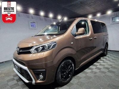 Gebraucht Toyota Proace Verso Executive 177 PS (130 kW) 2020 Brown rich oak Kombi