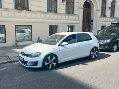 gebraucht VW Golf VII 