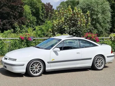 Gebraucht Opel Calibra Edition 170 PS (125 kW) 1996 Weiß Coupé