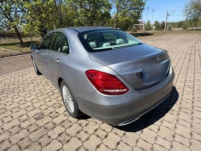 Usata Mercedes C180 156 CV (114 kW) 2015 Argento Berlina