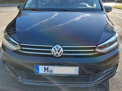 Gebraucht VW Touran Sound 150 PS (110 kW) 2016 Schwarz Van / Kleinbus