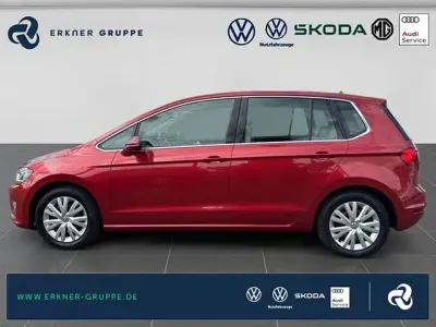 Gebraucht VW Golf Sportsvan Highline 125 PS (91 kW) 2015 Sunset red metallic Van / Kleinbus