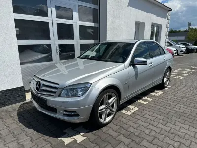 Gebraucht Mercedes C250 Avantgarde 204 PS (150 kW) 2010 Silber Limousine