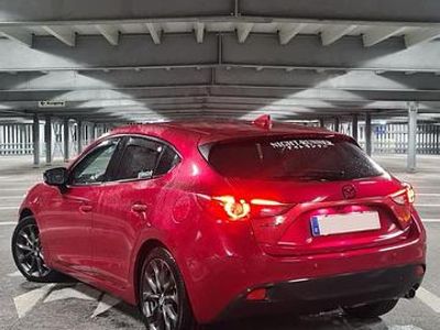 Gebraucht Mazda 3 Nakama 105 PS (77 kW) 2016 Rot Coupé