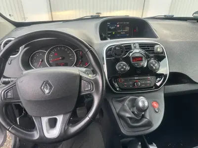 Gebraucht Renault Kangoo 110 PS (80 kW) 2014 Silber Van / Kleinbus