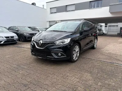 Usata Renault Scenic E-Tech LIMITED 140 CV (102 kW) 2019 Nero Monovolume