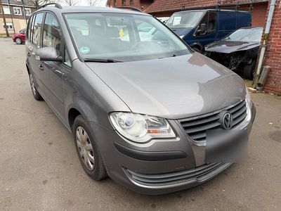 Second-hand VW Touran 101 CP (74 kW) 2008 Gri Monovolum