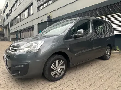 Gebraucht Citroën Berlingo 99 PS (72 kW) 2018 Grau Van / Kleinbus