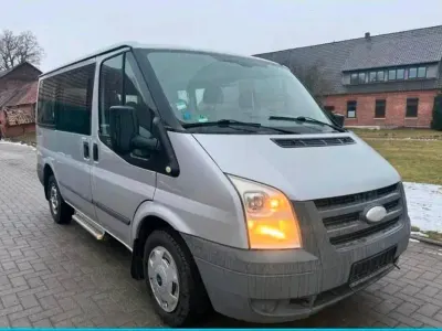 Gebraucht Ford Transit 86 PS (63 kW) 2010 Silber Van