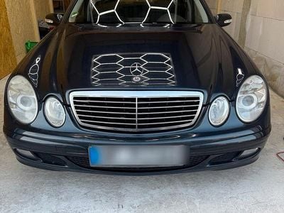 Mercedes E220