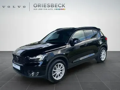 Gebraucht Volvo XC40 Plus 197 PS (144 kW) 2023 Black solid (stone) / solid SUV