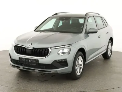 Neu Skoda Kamiq Selection 116 PS (85 kW) 2026 Smokey diamond metallic SUV