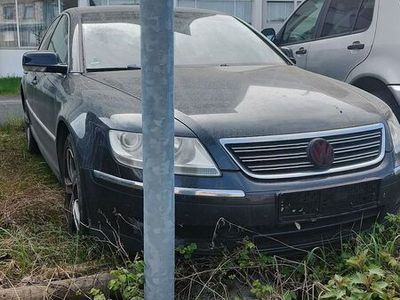 VW Phaeton